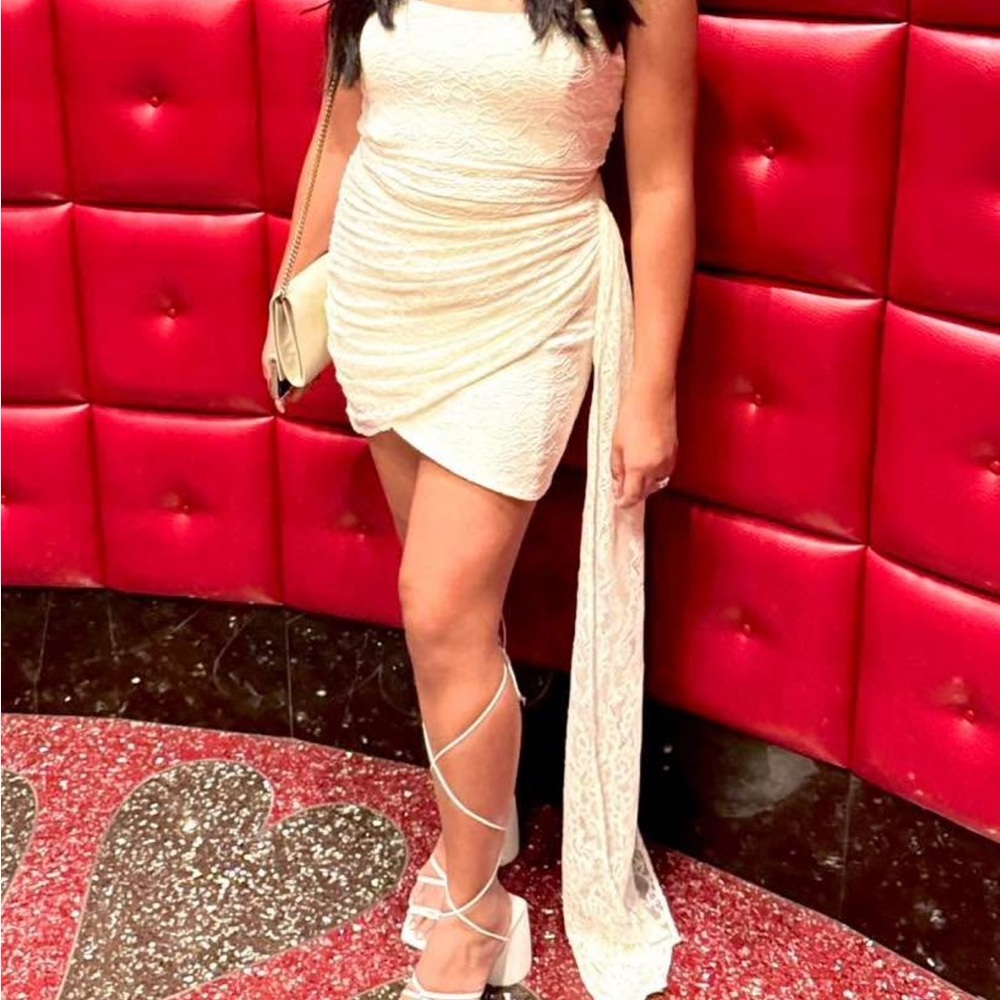 Runaway the Label white Lace Dress
